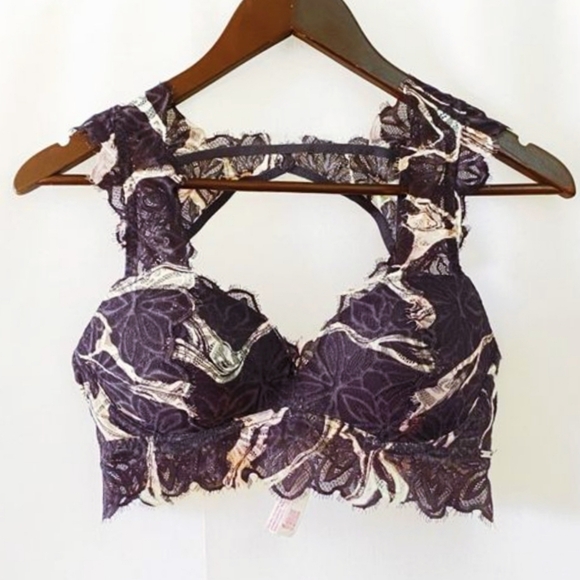 PINK Victoria's Secret Other - Victoria's Secret PINK Eyelash Lace Date Push Up Bralette, Sz S